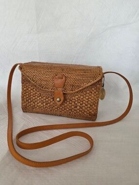 Small Indonesian woven rattan shoulder bag